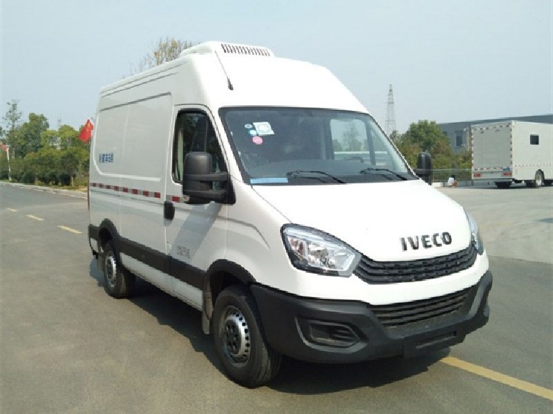 依維柯歐勝冷藏車(chē)（6方）