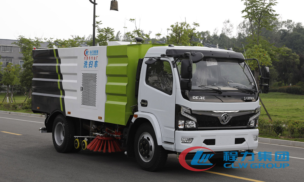 國六東風(fēng)小多利卡洗掃車（2.5方塵3方水）